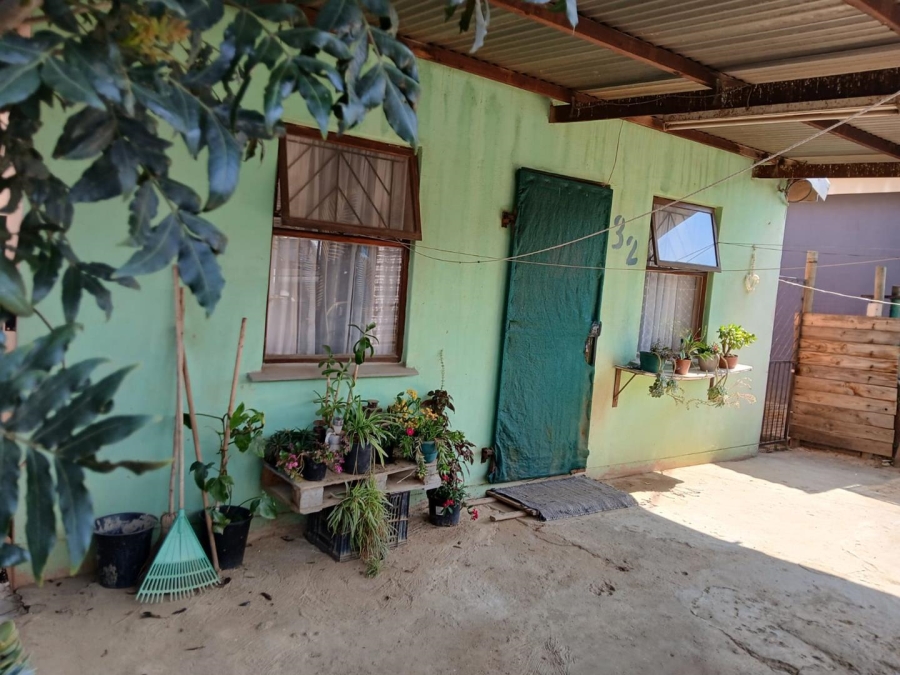 2 Bedroom Property for Sale in Dalvale Western Cape